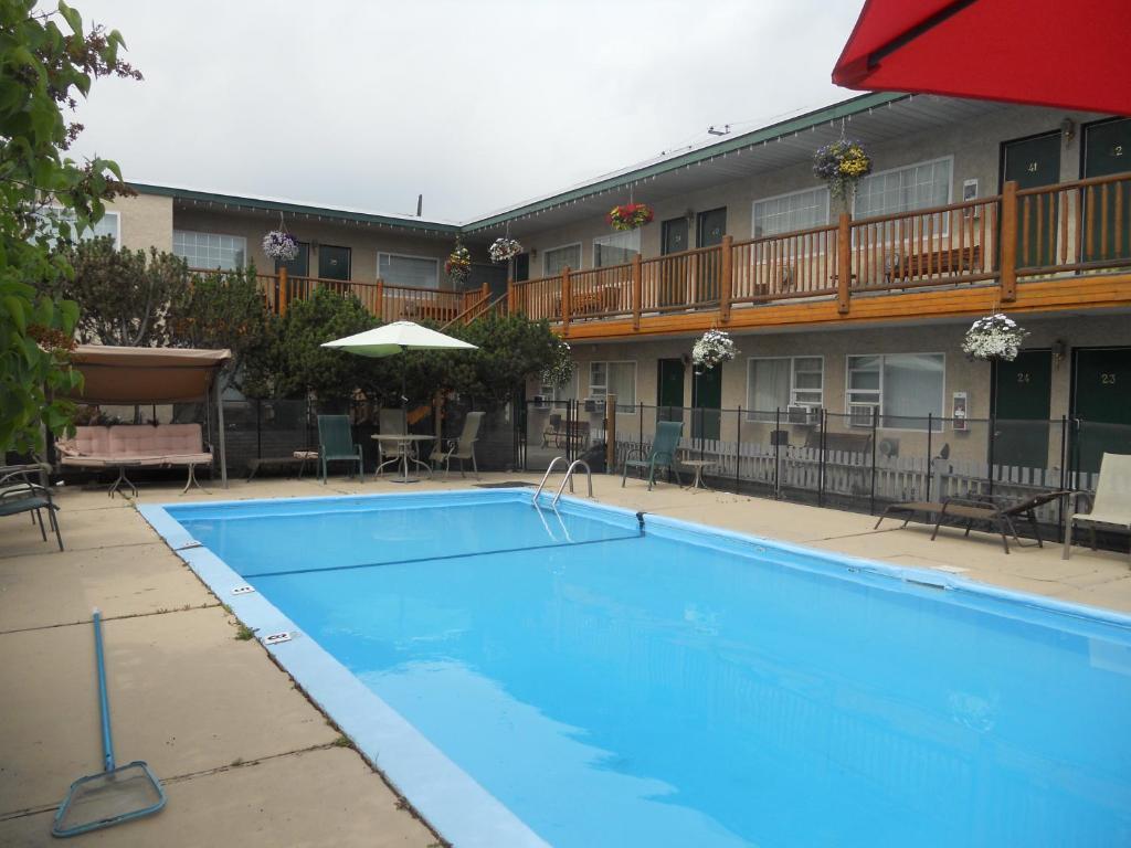 Lazy Bear Lodge Cranbrook Dış mekan fotoğraf